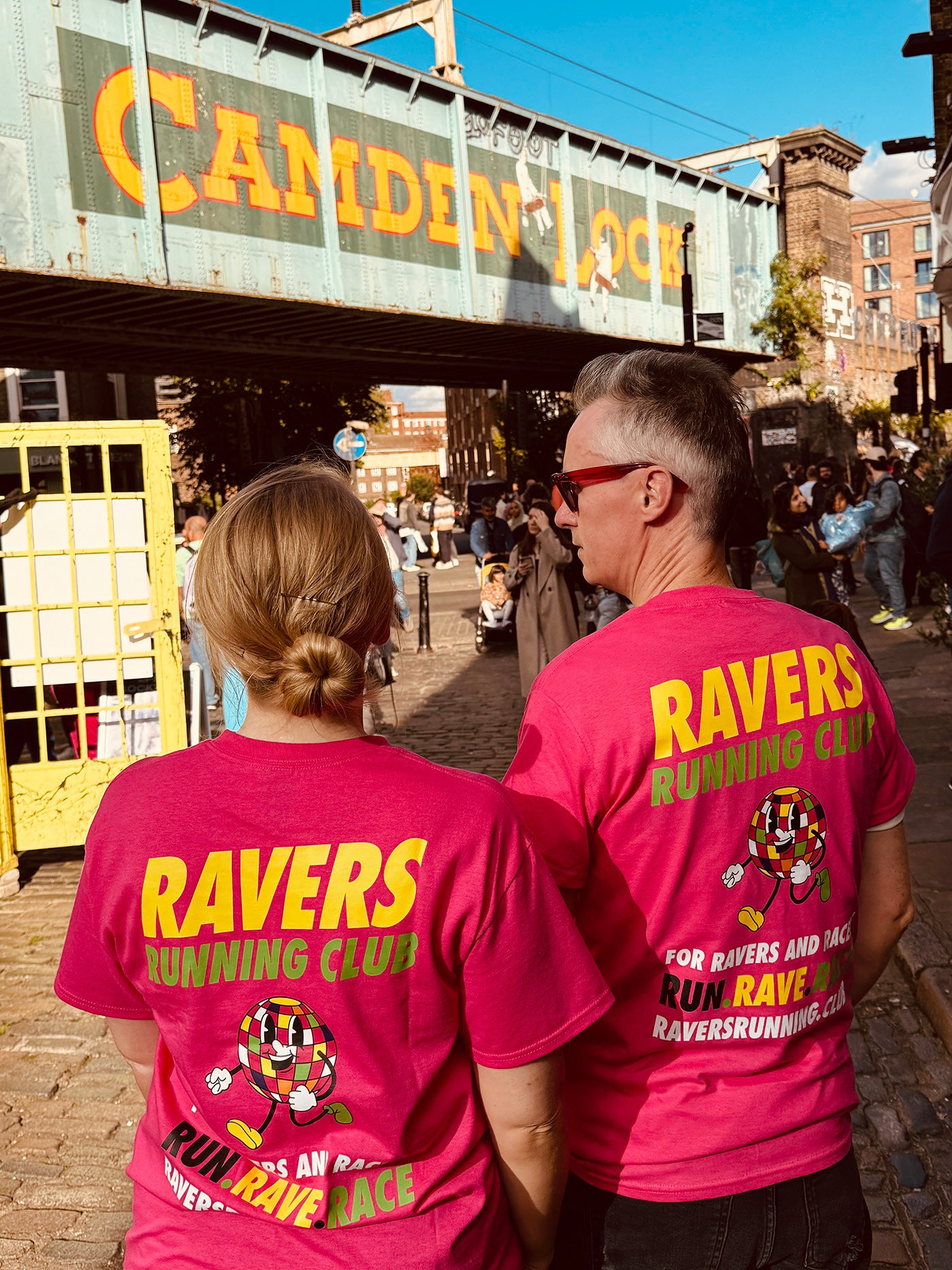 Fuchsia Disco Ball Raving T Shirt (Unisex)