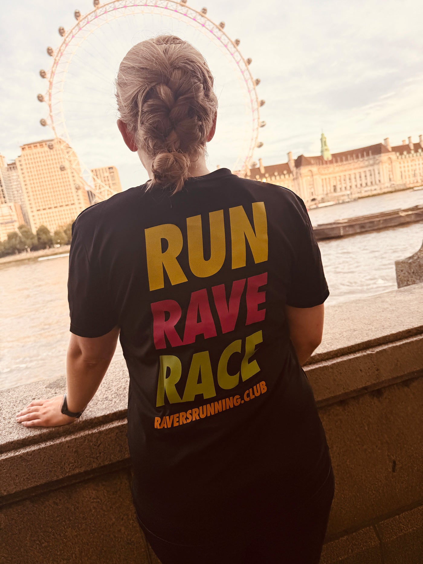 Black Run Rave Race Sports T Shirt (Unisex)