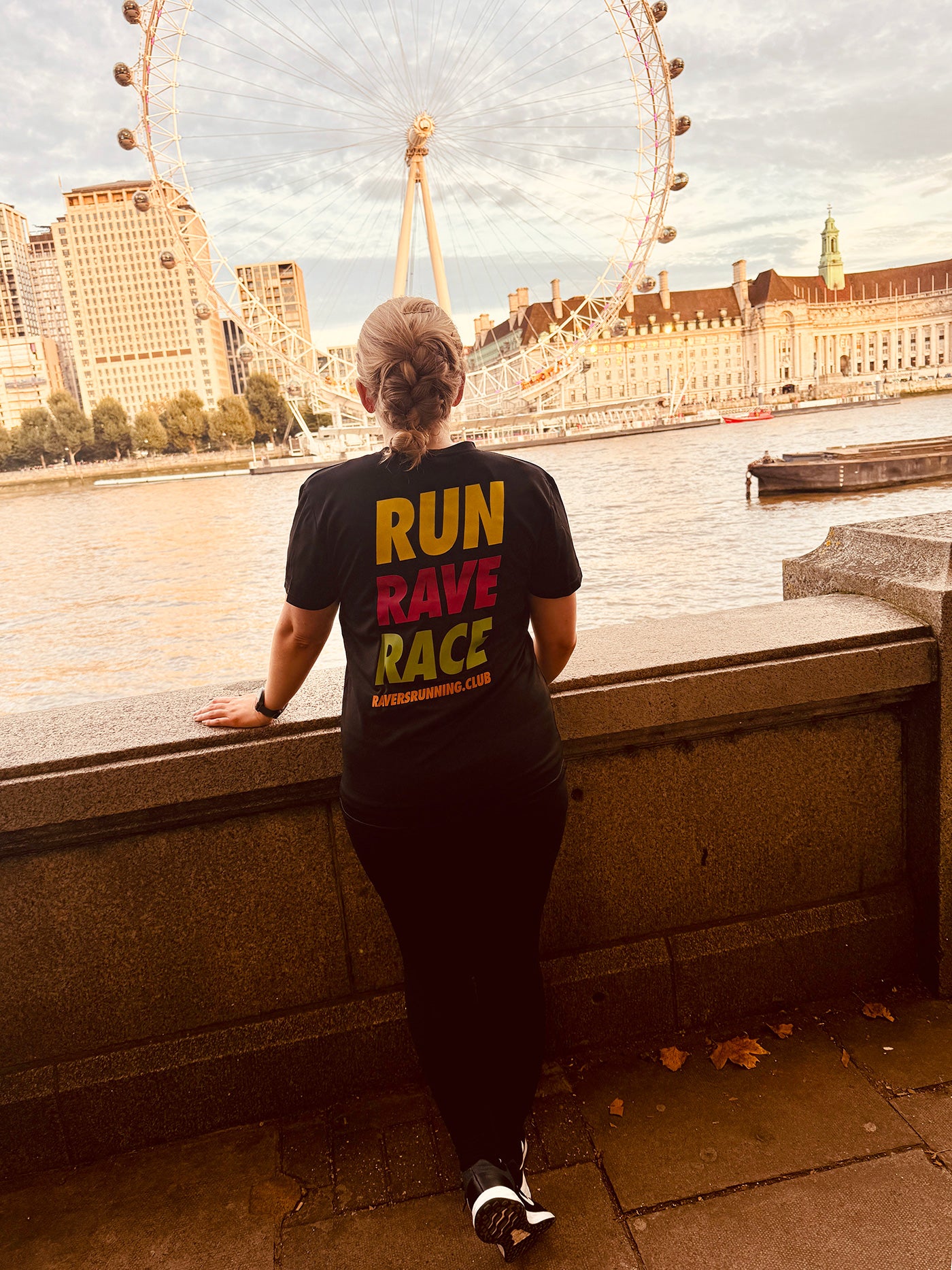 Black Run Rave Race Sports T Shirt (Unisex)